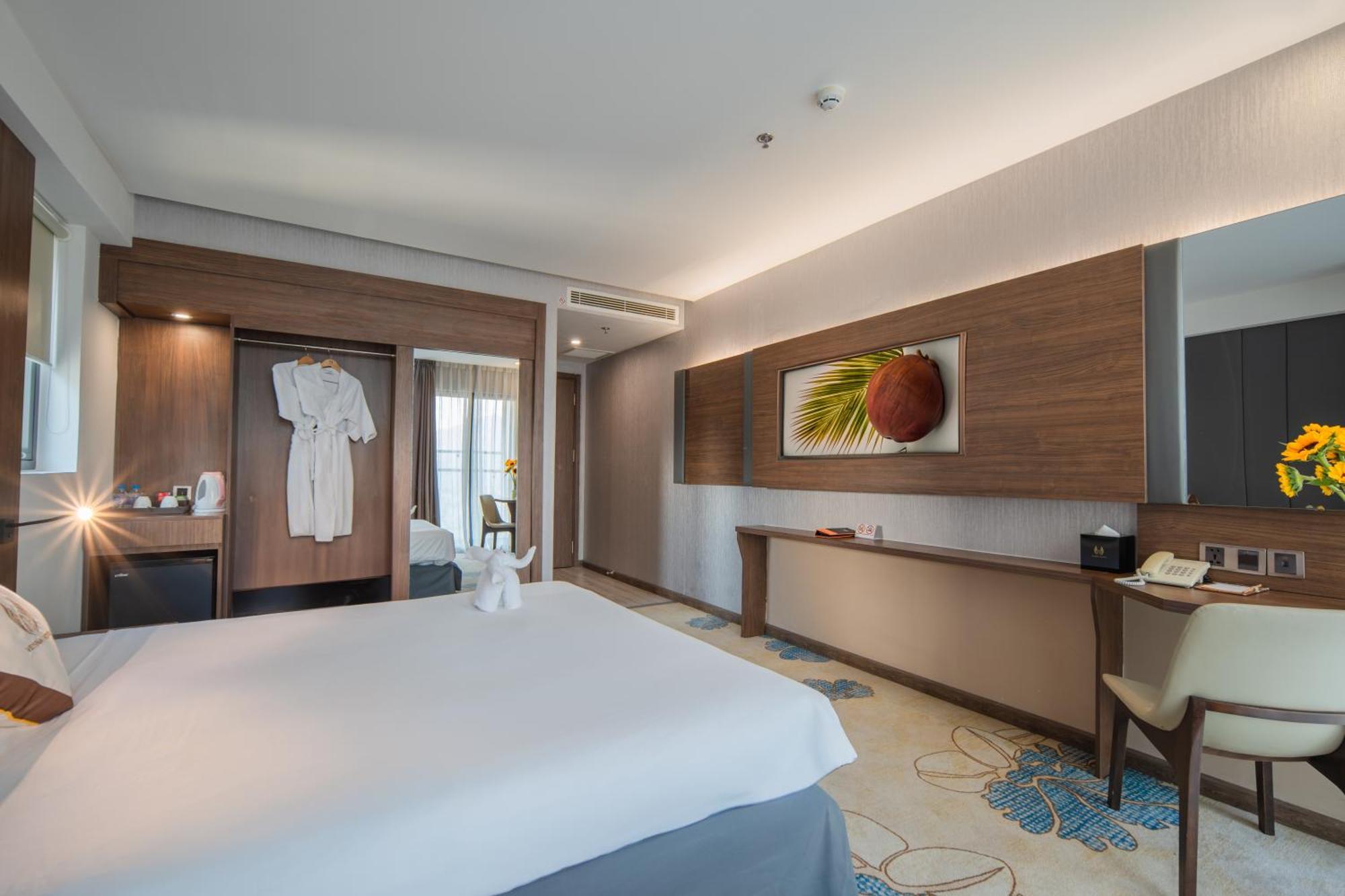 Vesna Hotel Nha Trang Luaran gambar