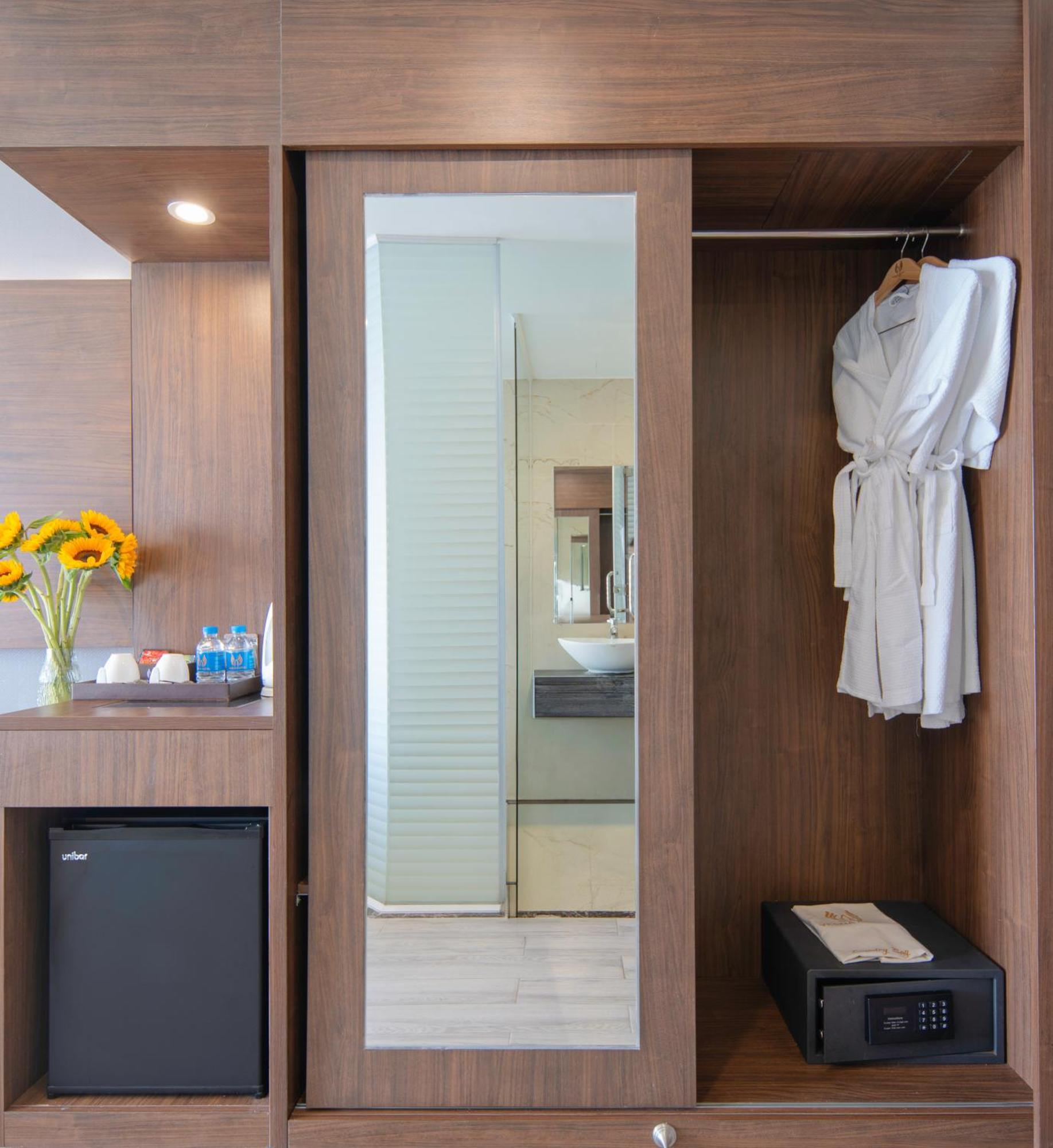 Vesna Hotel Nha Trang Luaran gambar